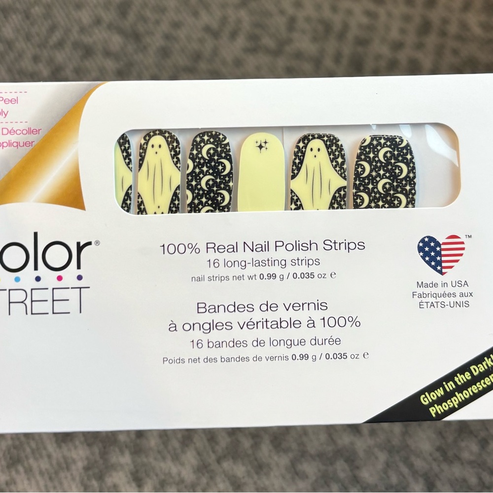 Color street glow in the dark Halloween sets - Picture 5 of 5